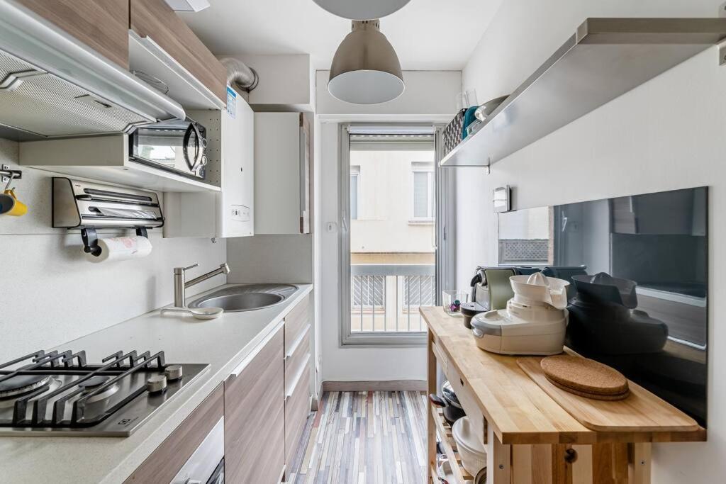 Apartment Beau T2 Avec Terrasse Proche Des Plages Marseilles